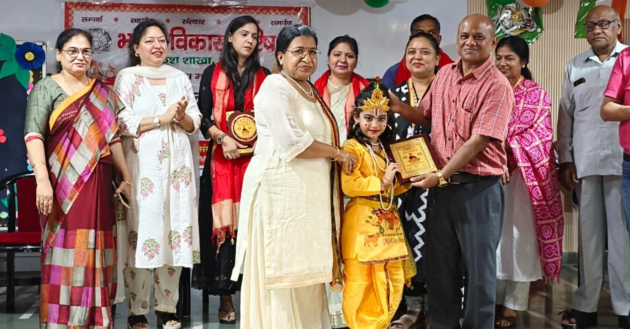 Arya Girls Public School Panipat : आर्य गर्ल्‍स स्‍कूल में सम्‍मान समारोह, PehlaPanna पर पढ़ें अपने स्‍कूल की न्‍यूज, Pehla Panna