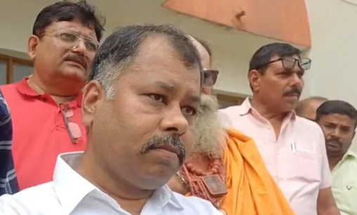 PehlaPanna विश्‍लेषण : मनोनीत पार्षद बनत‍े ही डॉ.गौरव श्रीवास्‍तव ने गिनवाए 3 लाख 8 हजार पूर्वांचली, ये राजनीतिक दबाव अब किस पर आने वाला है, सियासत का ऊंट कौन सी करवट ले रहा है, पढ़ें PehlaPanna , Pehla Panna