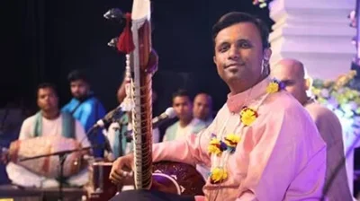 Bhagirath Bhatt In Bigg Boss : कौन हैं सितारवादक भगीरथ भट्ट, बार्डर जैसी फ‍िल्‍मों से जुड़े रहे , Pehla Panna