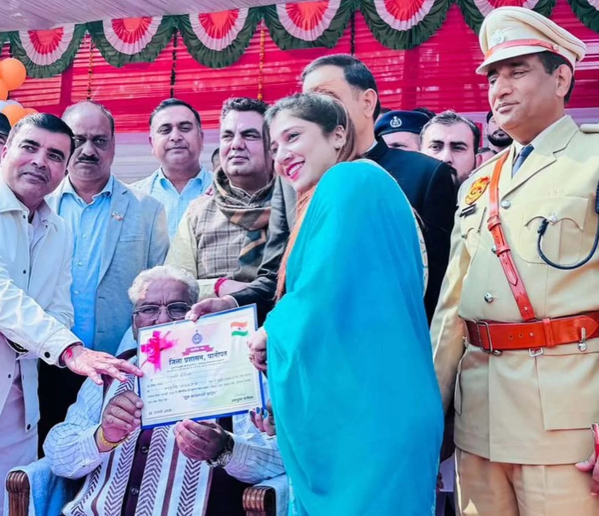 Panipat News : पानीपत में रिकार्डतोड़ 112 को सम्मान, PehlaPanna पर देखिये जंबो लिस्ट, Pehla Panna