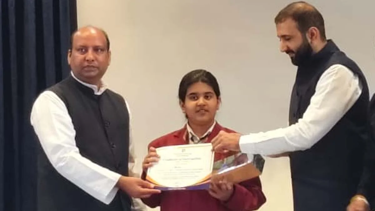 St. Mary's Convent Sr. Sec. School : बालपन्ना के विजेता बच्चे सम्मानित, राहुल विज ने उत्साह बढ़ाया, देखें बच्चों के नाम , Pehla Panna